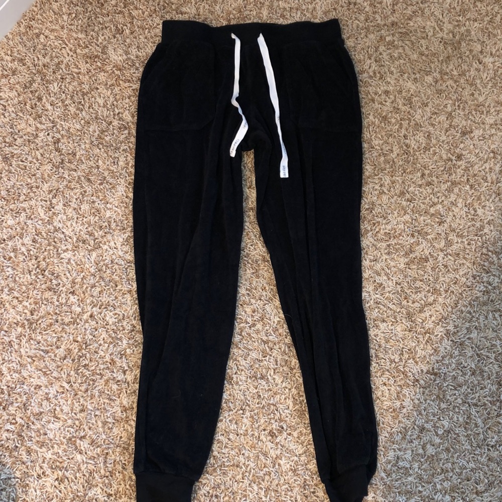 CALVIN KLEIN SWEATS